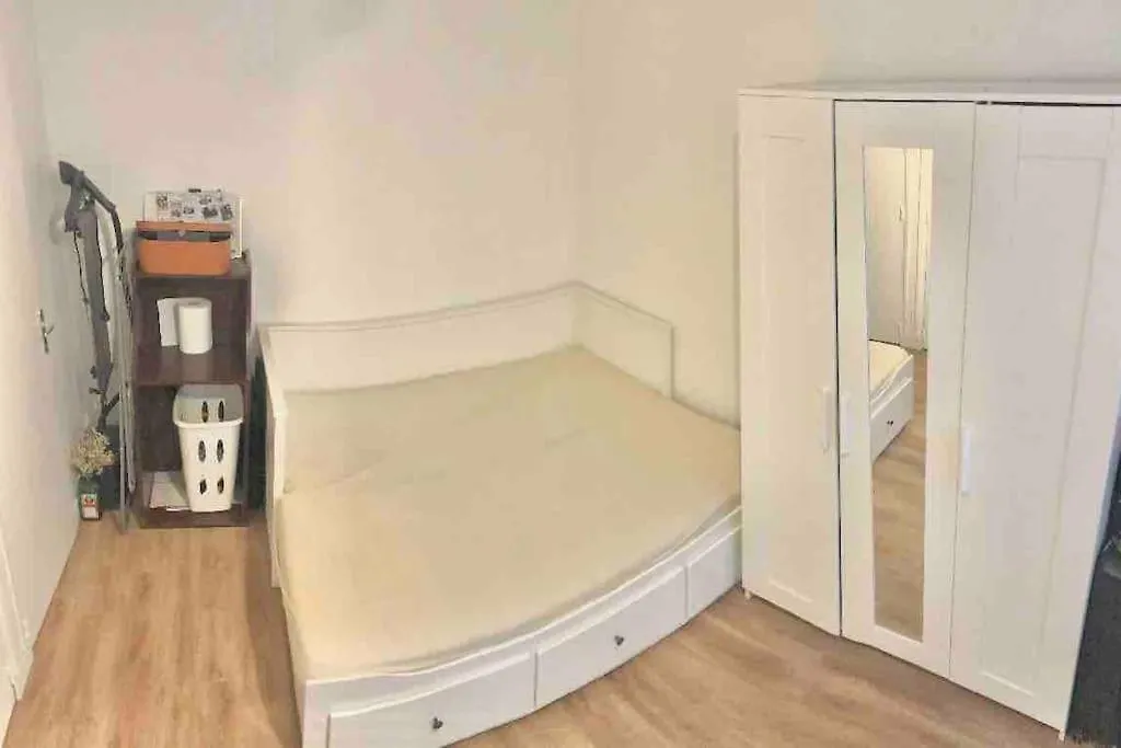 Daire Enchanting Retreat In The Heart Of The Latin Quarter - Entire For Yourself *
