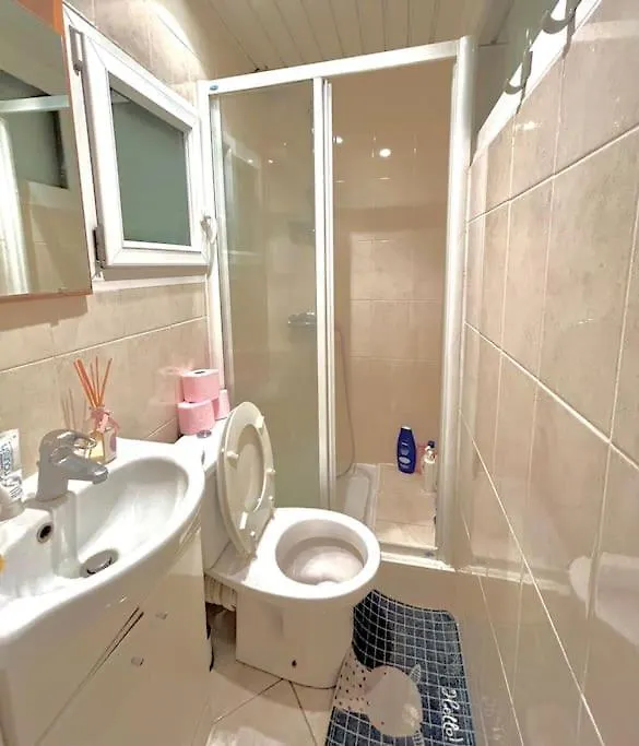 Enchanting Retreat In The Heart Of The Latin Quarter - Entire For Yourself Paris